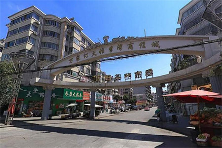 君瑞城好楼层采光刺眼首付70万左右无绑定看房联系。.。